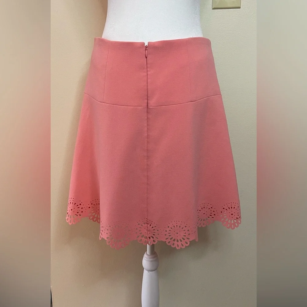 LOFT Ann Taylor Pink Scalloped Lasercut Skirt Ponte Knit Women's Size 4
